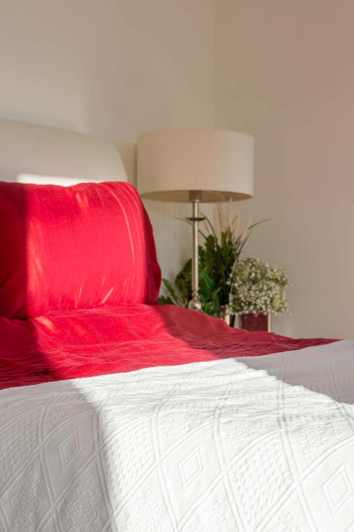 בלנדפורד פורום The Retreat, Sauna & Hot Tub, Charming & Cosy Gem מראה חיצוני תמונה